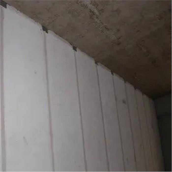 中凱建材給大家分享關(guān)于ALC輕質(zhì)隔墻板如何安裝的細(xì)節(jié)